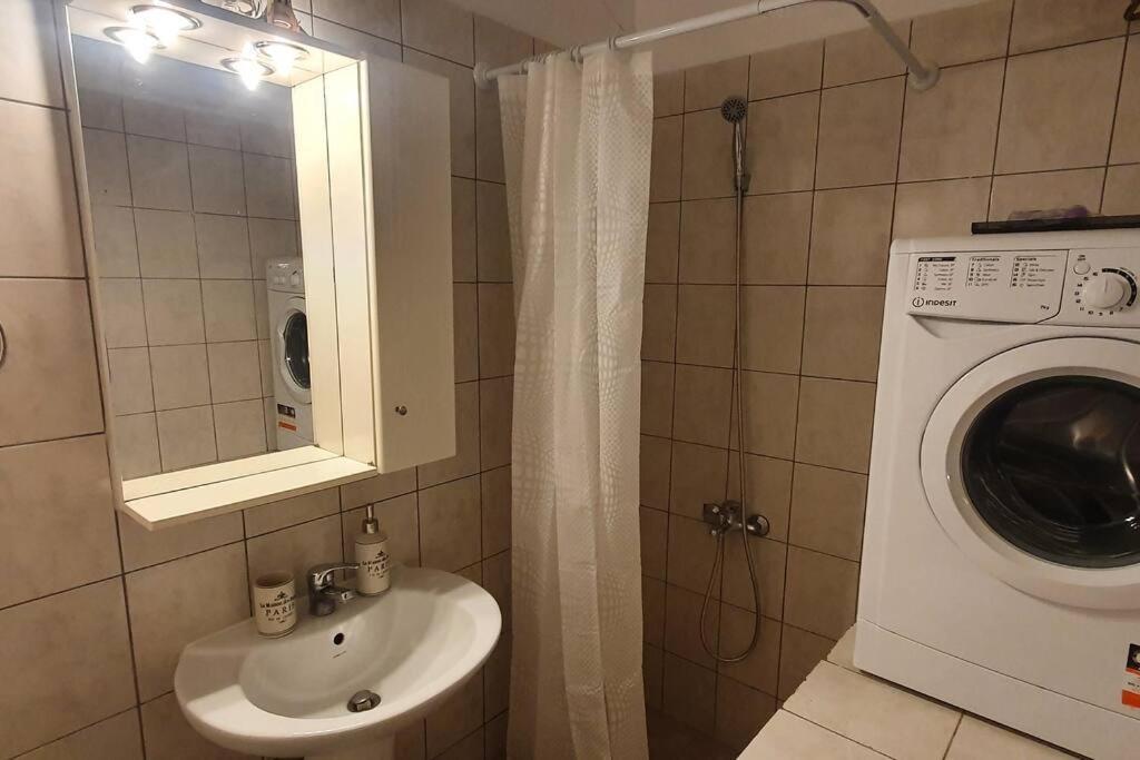 Spacious Beauty In Athens, 55M2, Metro 7' Luaran gambar